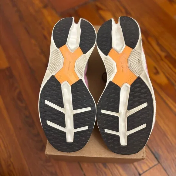 NIB On Running Cloudeclipse Running Shoe in Tangerine/Ivory, Size 9 - Picture 10 of 14